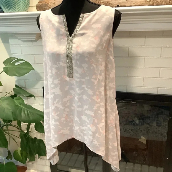 Juicy Couture Gray and Pink Asymmetrical Sleeveless Tunic - Picture 2 of 6